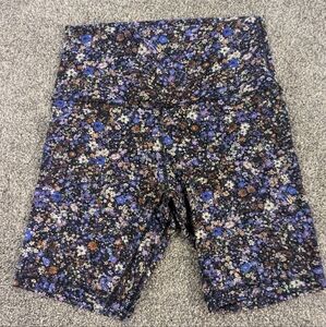 Lululemon 8" align shorts floral print